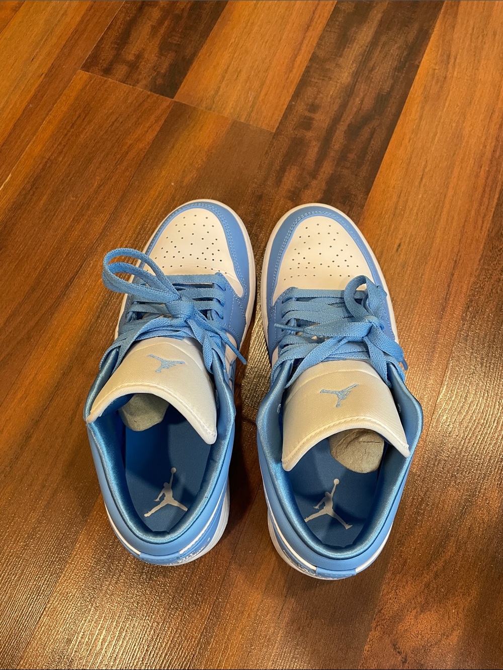 Jordan Women Low-Top Sneakers in Light Blue and White